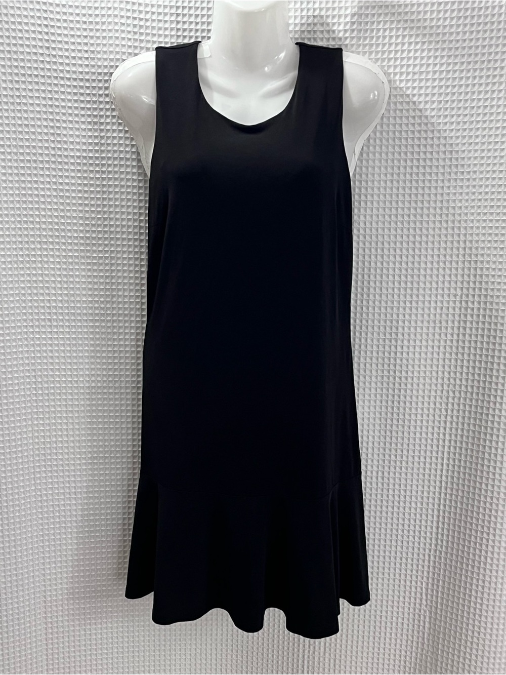 Julie Brown NYC Black Keyhole Sleeveless Ruffle dress size medium